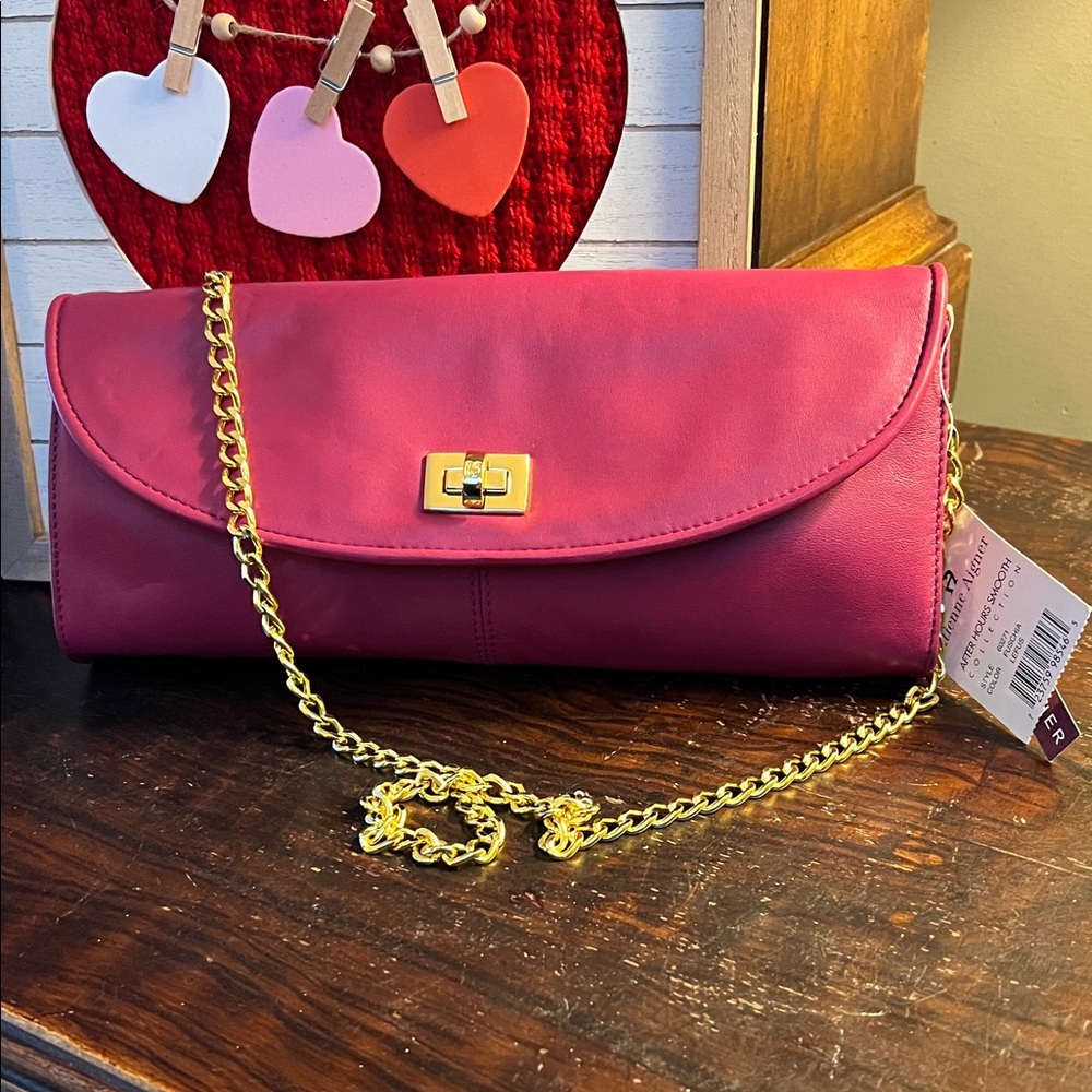 Elegant Pink ETIENNE AIGNER LEATHER Clutch / Shoulder Bag with Gold Chain